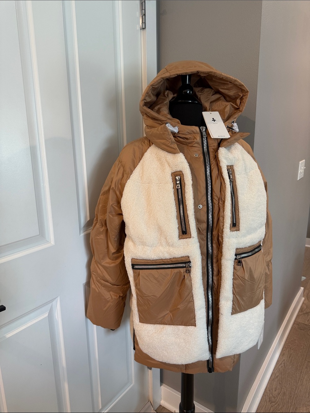 Orolay Women's Puffer Down Jacket Fleece Down Coat Hooded Jacket